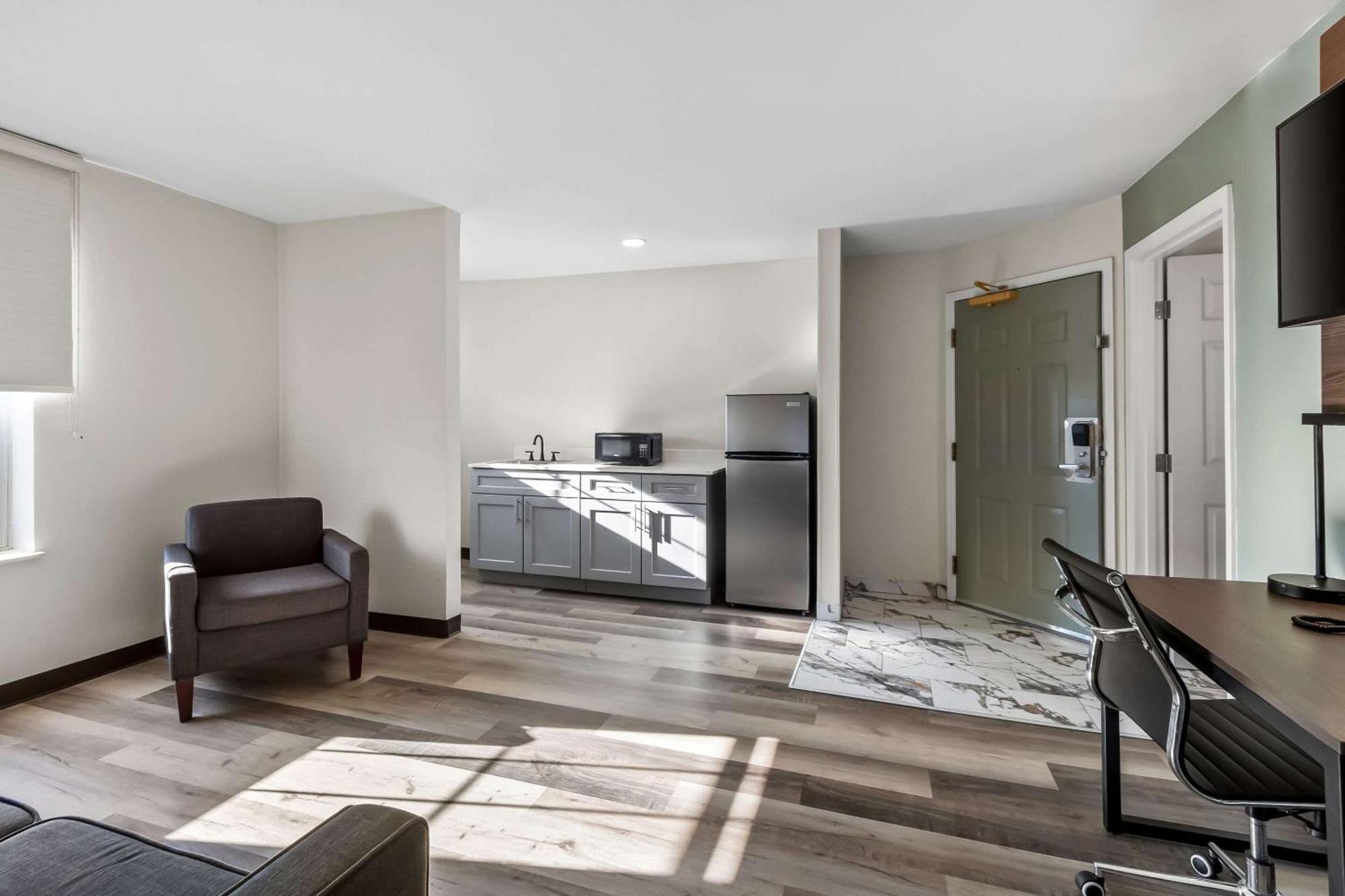 Quality Inn & Suites Columbia Harbison Eksteriør bilde