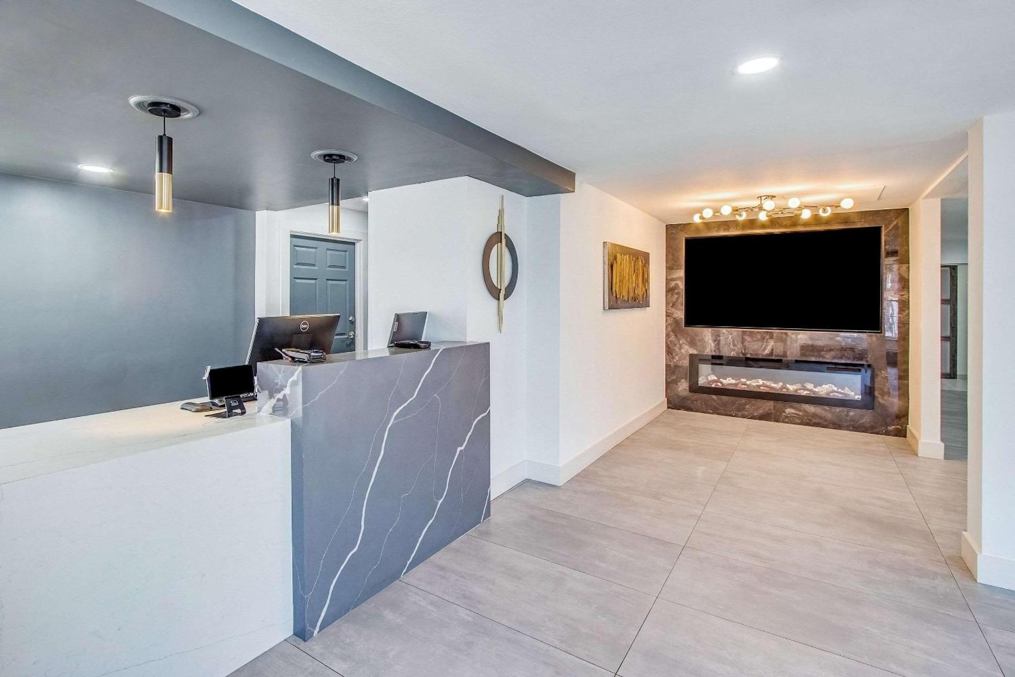 Quality Inn & Suites Columbia Harbison Eksteriør bilde